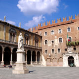 Piazza dei Signori, Verona